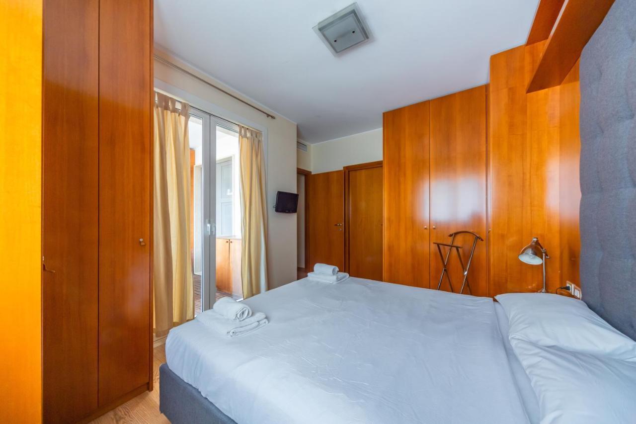 Cozy Apt - Corso Vercelli & Conciliazione M1 Milan Exterior photo