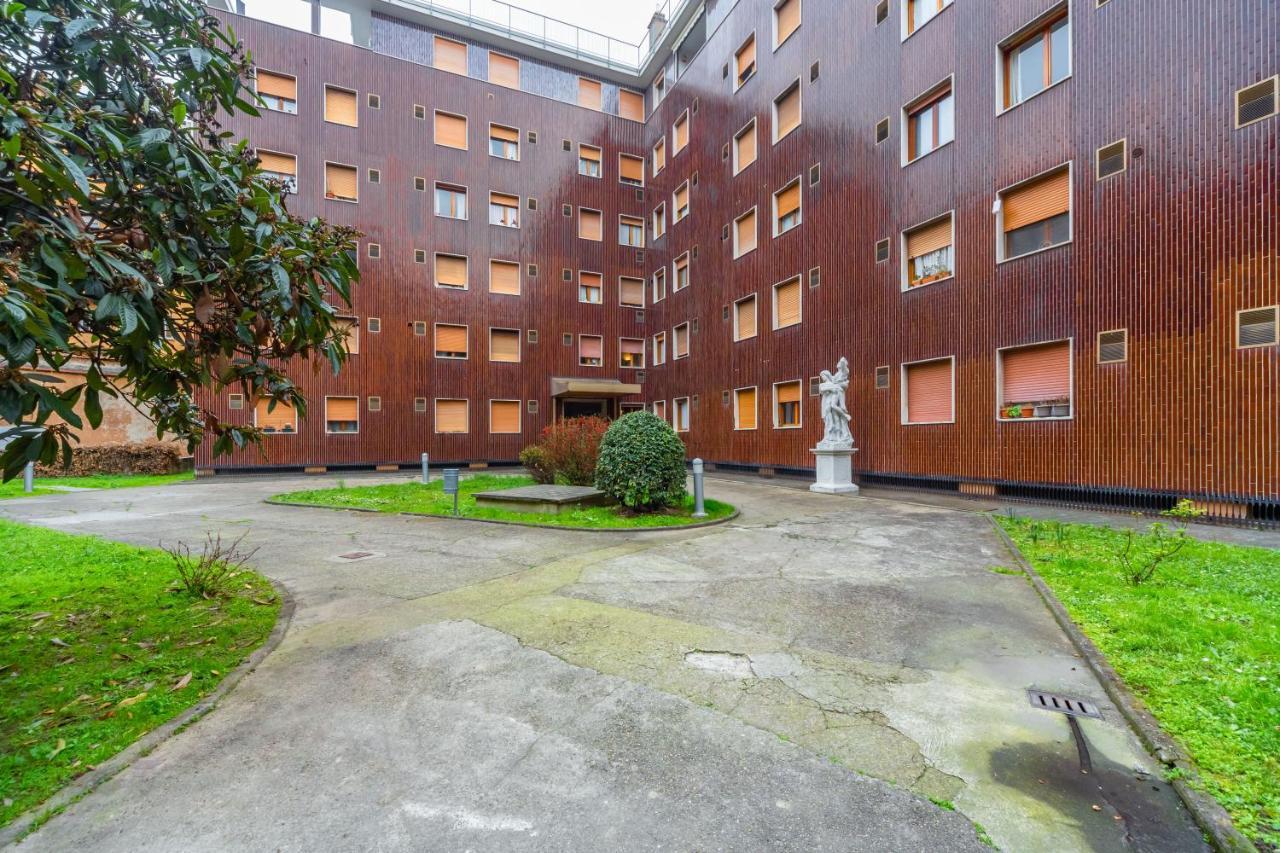 Cozy Apt - Corso Vercelli & Conciliazione M1 Milan Exterior photo
